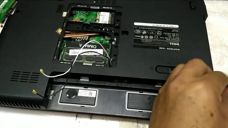 Loi Consider replacing your battery 17