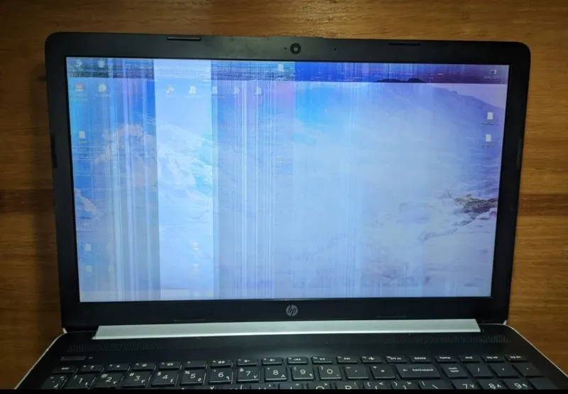 Man hinh laptop bi nhieu 23