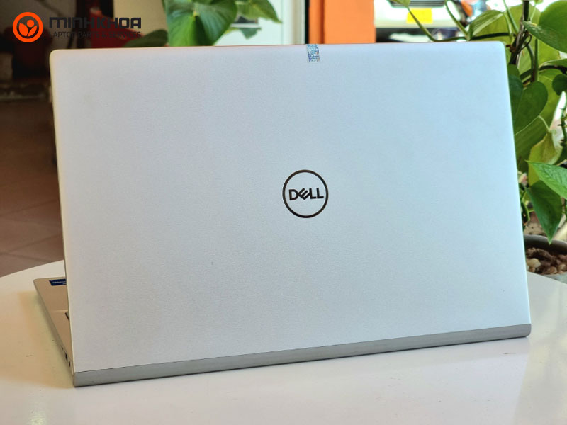 Laptop Dell Inspiron 5502 cũ core i7 tại Đà Nẵng