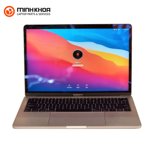 Macbook pro 2017 cũ chính hãng