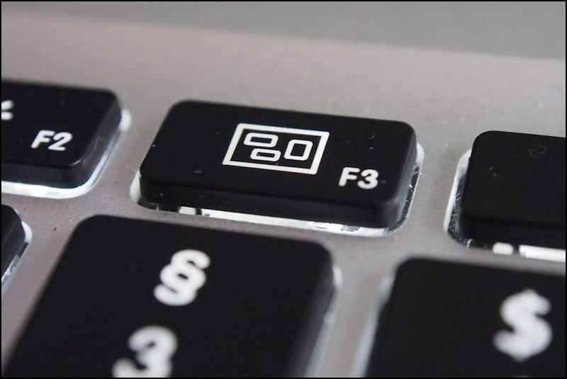 Cách mở đèn bàn phím laptop HP