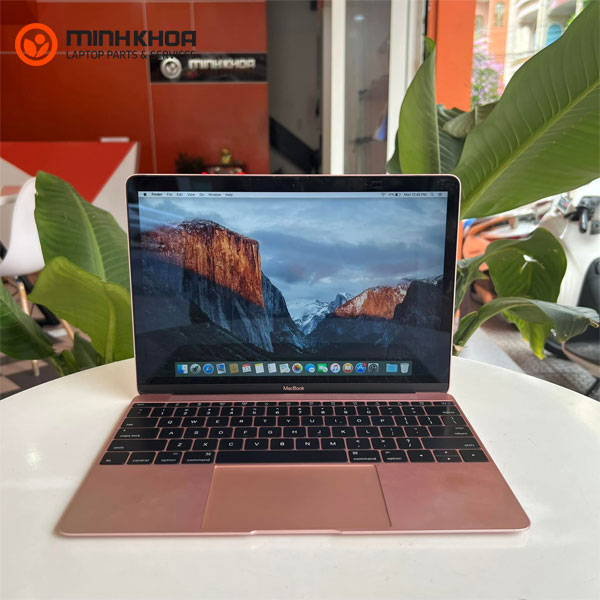 Macbook Pro 12 inch 2016 i5 cũ /8GB/SSD 500GB/ Màu hồng