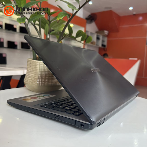 Laptop Asus X550LA i7 - 4500U/ Ram 8Gb/ SSD 128GB/ Intel HD Graphics Family