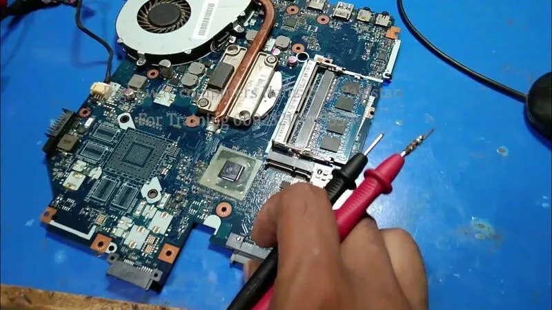 Nang cap card man hinh laptop win 7 8 10 8