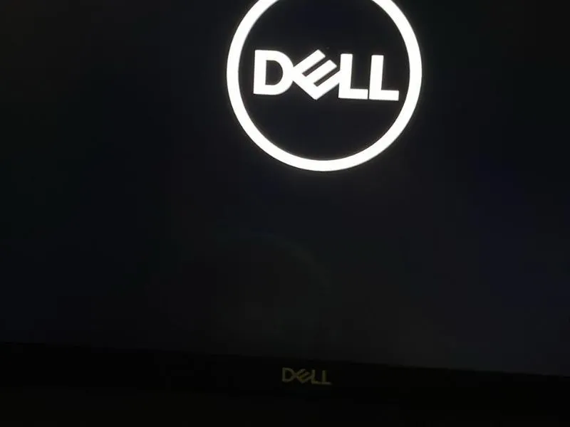 Lỗi laptop Dell bị treo logo (Nguyên nhân & 7 cách xử lý) 7 Loi laptop Dell bi treo logo 11