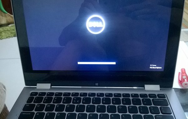 Sửa lỗi CPU khiến laptop Dell bị treo logo