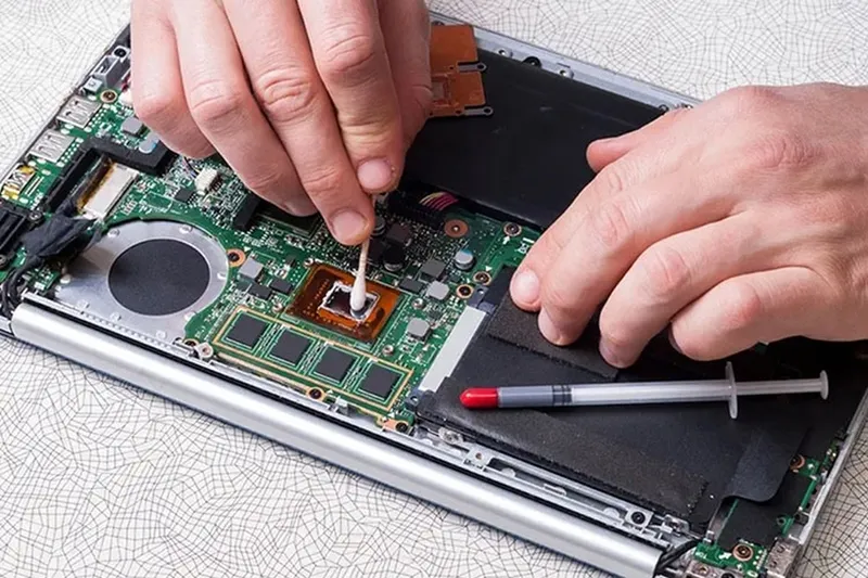 Thay keo tản nhiệt laptop và 1 số điều cần biết 1 Thay keo tan nhiet laptop 7
