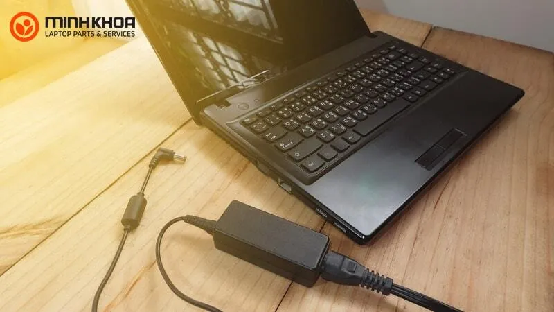Có nên sạc pin laptop đầy 100 (2)
