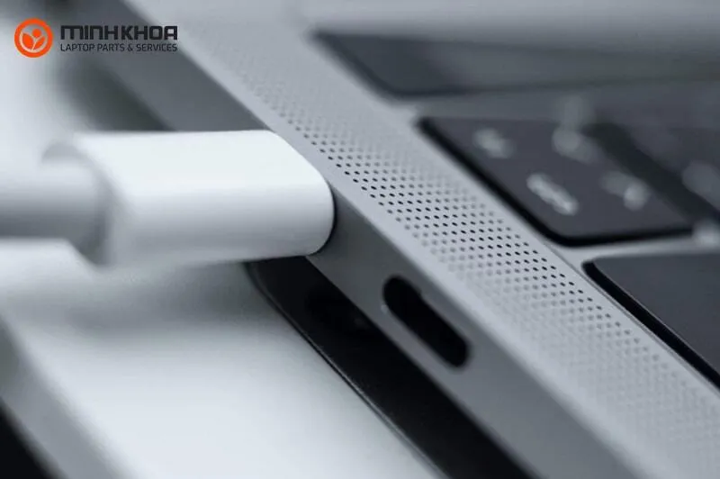 Có nên sạc pin laptop đầy 100 (6)