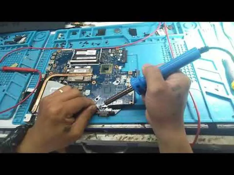 Thay panel màn hình máy tính ở đâu uy tín? 17 Thay panel man hinh may tinh 2