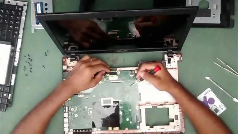 Thay panel màn hình máy tính ở đâu uy tín? 14 Thay panel man hinh may tinh 8