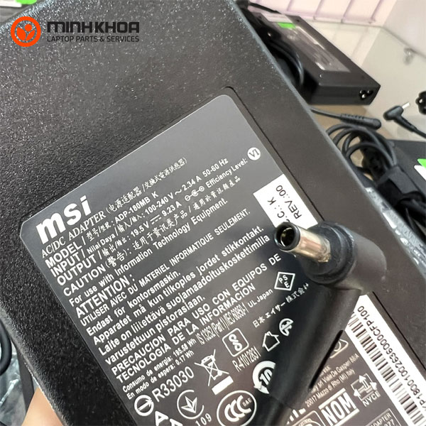 Sạc laptop MSI 19.5V-9.23A 180w đầu kim nhỏ zin ( 4.5x3.0mm )