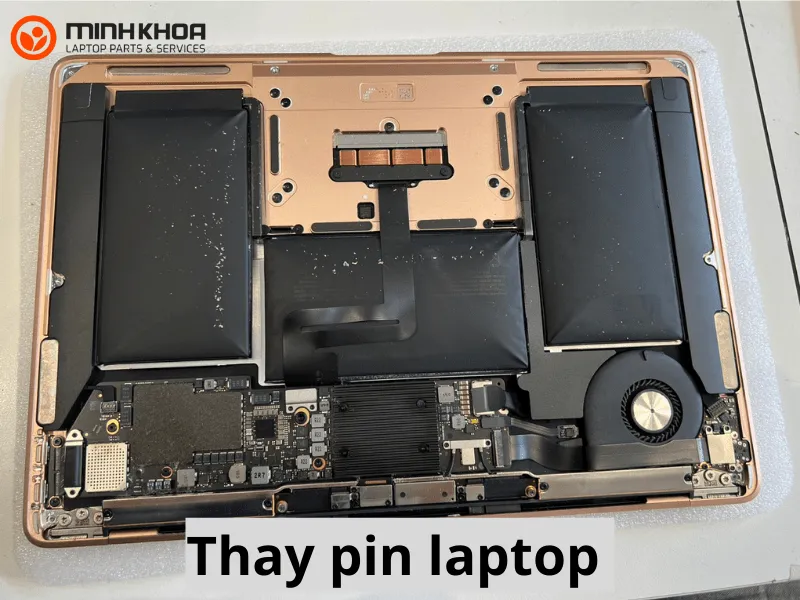Thay pin laptop