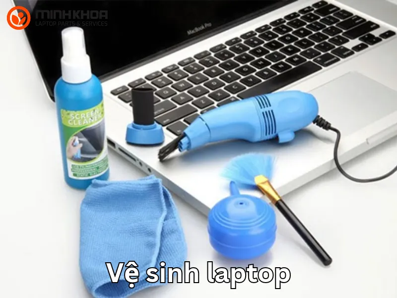 Vệ sinh laptop (1)