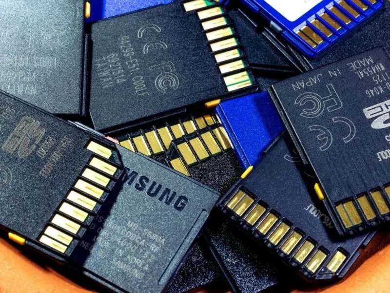 Nên mua thẻ nhớ hãng nào tốt nhất cho laptop? 13 Nen mua the nho hang nao tot nhat 7