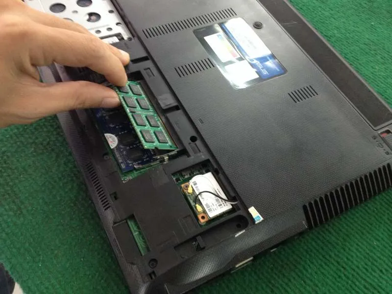 Cach mua Ram phu hop voi laptop 14