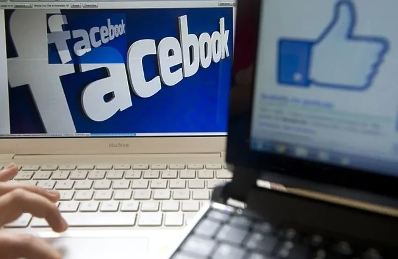 Cach xem ai vao Facebook cua minh gan day tren laptop 3 e1762942074609