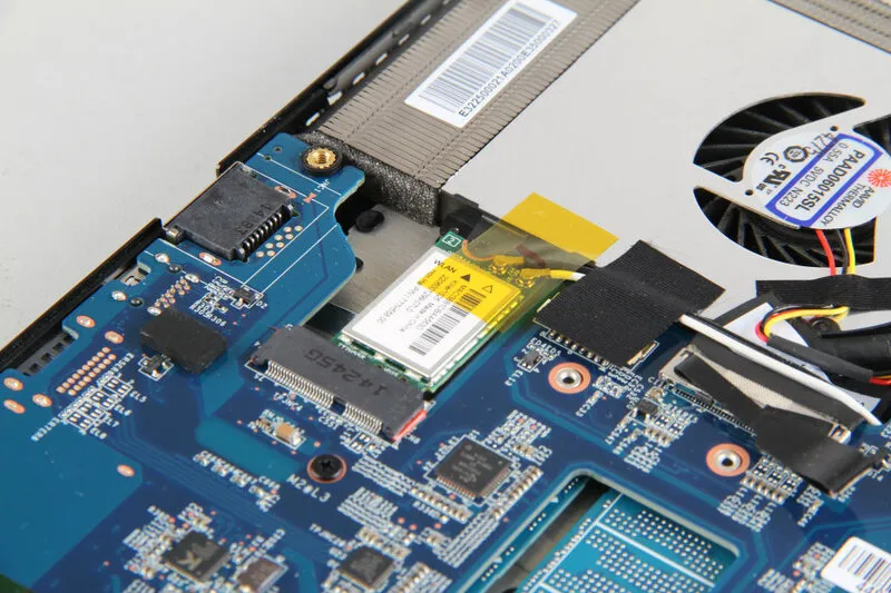 Giải đáp thắc mắc: Nâng cấp card màn hình laptop Dell (Từ A đến Z) 14 Nang cap card man hinh laptop Dell 16