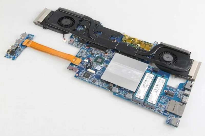 Giải đáp thắc mắc: Nâng cấp card màn hình laptop Dell (Từ A đến Z) 13 Nang cap card man hinh laptop Dell 17