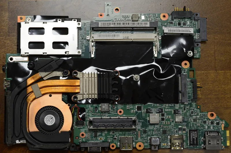 Giải đáp thắc mắc: Nâng cấp card màn hình laptop Dell (Từ A đến Z) 6 Nang cap card man hinh laptop Dell 20