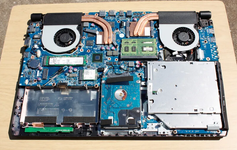 Giải đáp thắc mắc: Nâng cấp card màn hình laptop Dell (Từ A đến Z) 17 Nang cap card man hinh laptop Dell 9