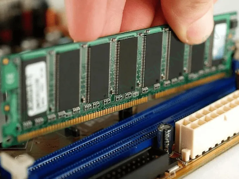 Cac hang RAM laptop 12