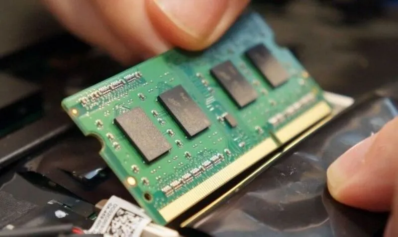 Cac hang RAM laptop 15