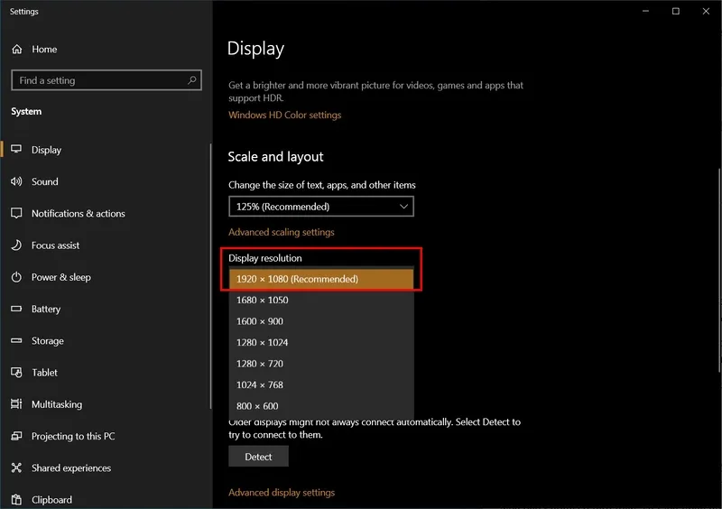 Man hinh may tinh bi phong to 1