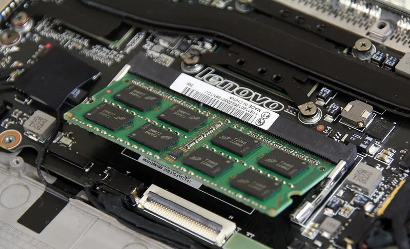 Nang cap Ram laptop 4GB 16